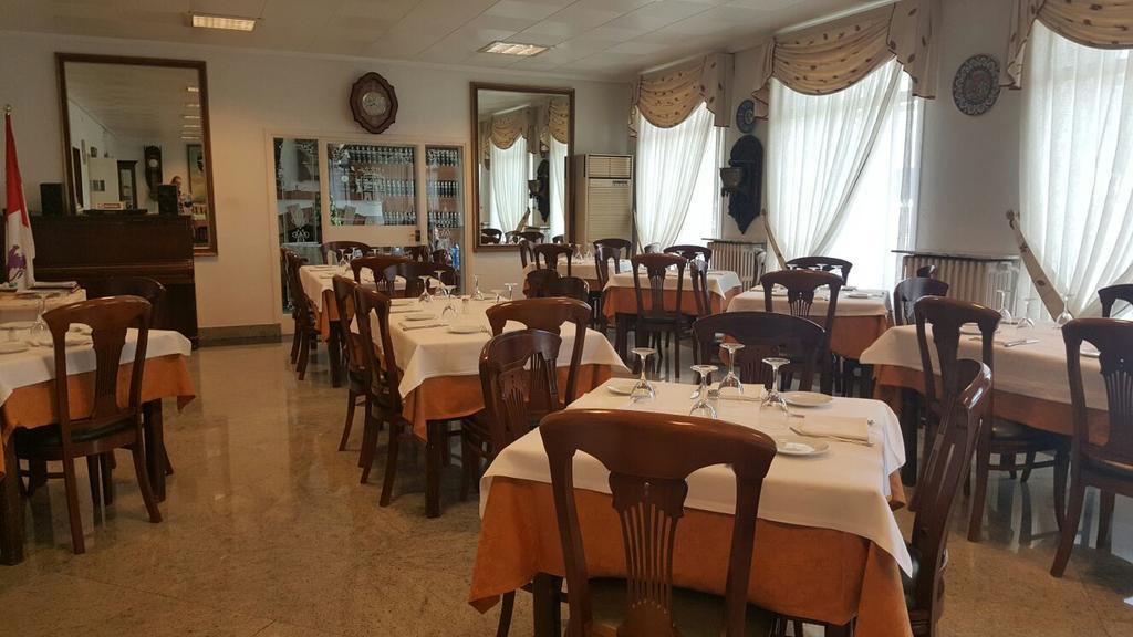 Hotel Nico Medinaceli Ngoại thất bức ảnh